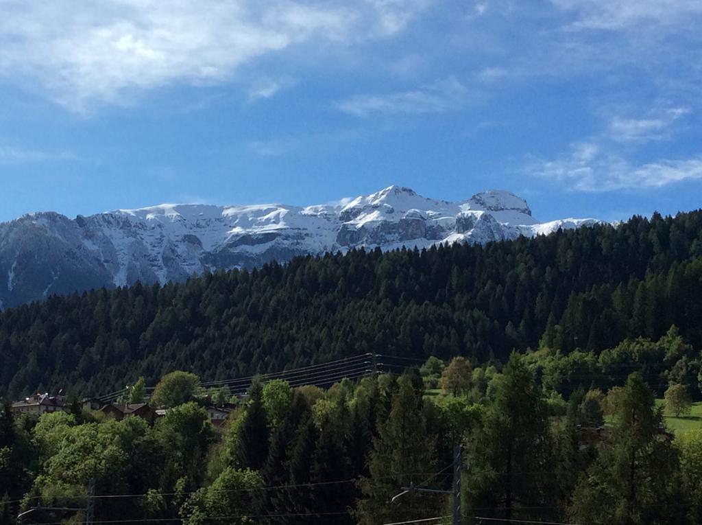 Residence Garni Il Giglio คอมเมซซาดูรา ภายนอก รูปภาพ