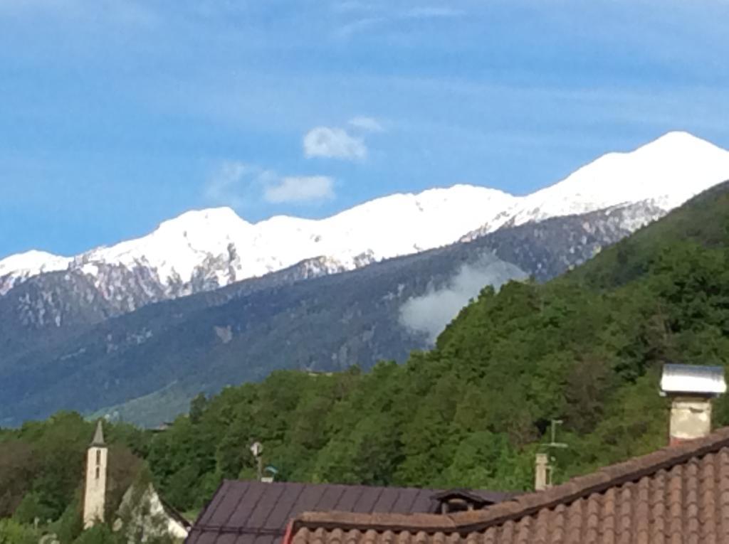 Residence Garni Il Giglio คอมเมซซาดูรา ภายนอก รูปภาพ